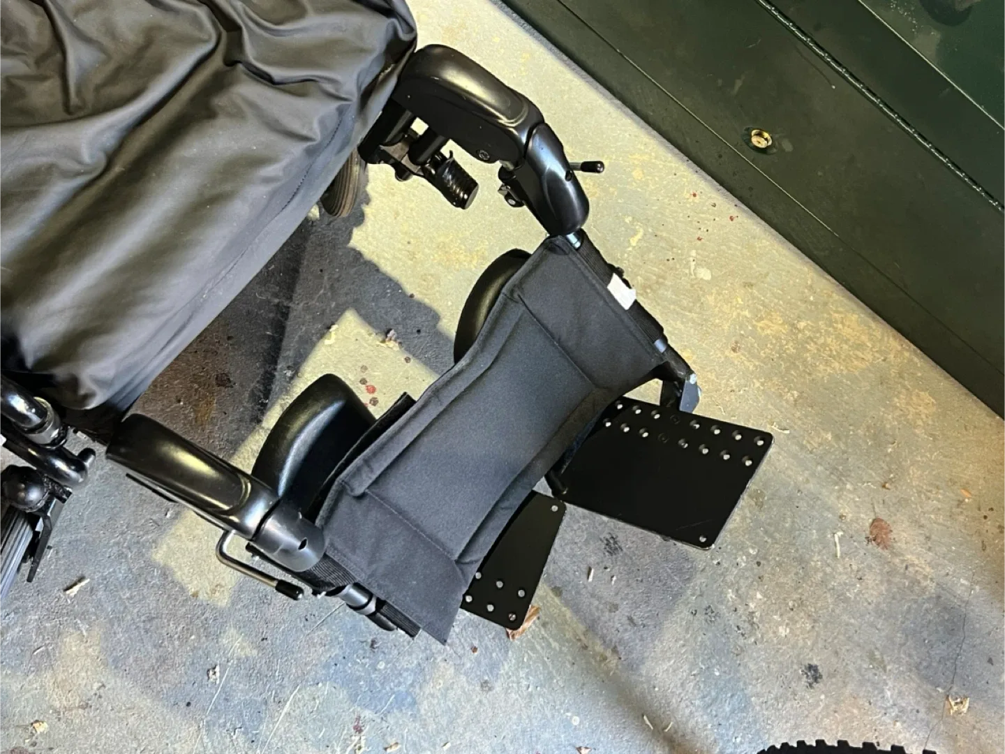 Wheeled Transport Chair image indicator(9)