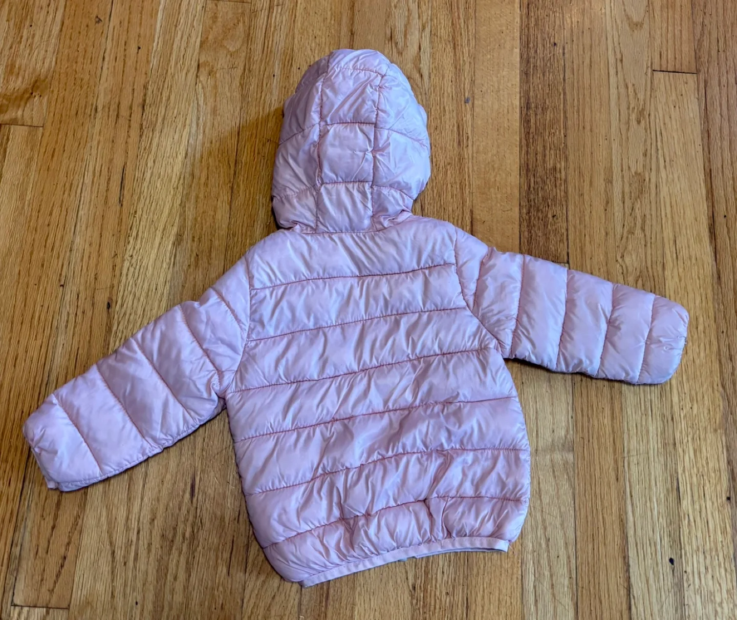 Light pink puff jacket size 3-4t Xposted image indicator(5)