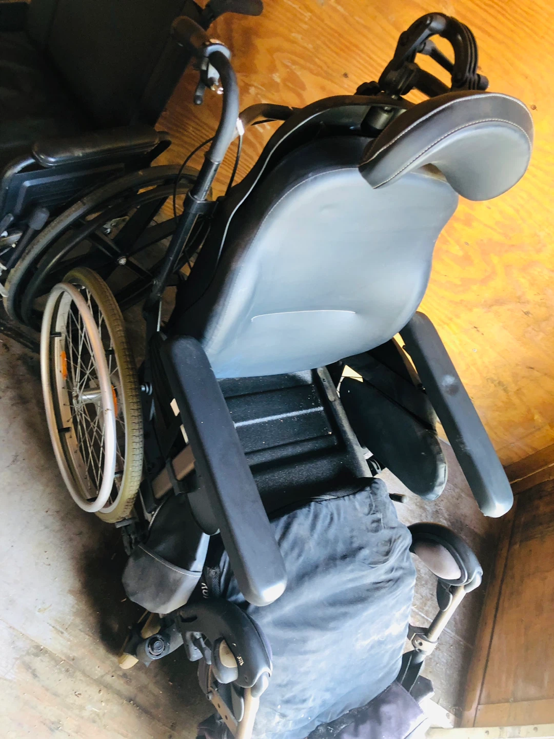 Wheelchair - photo 3