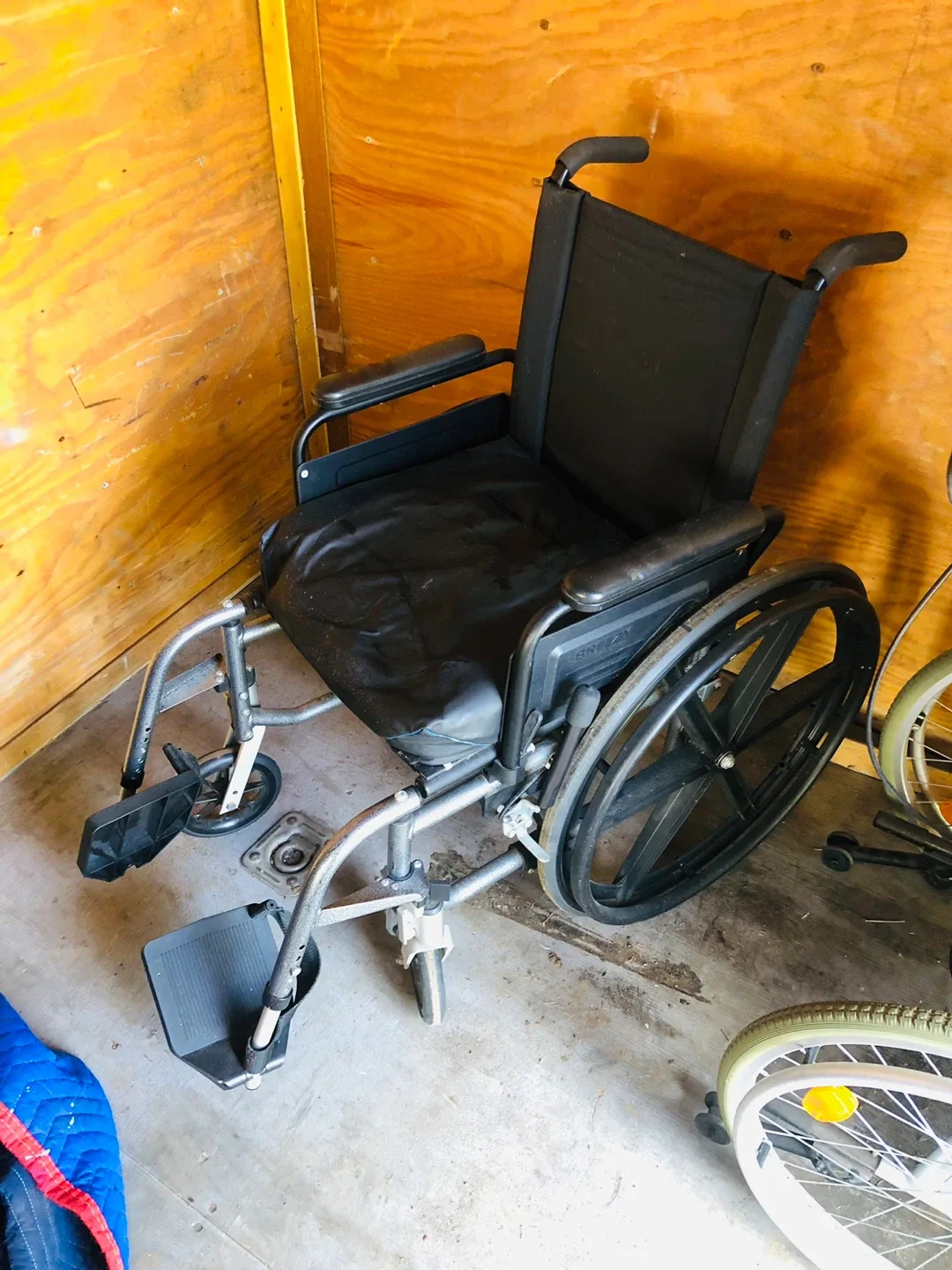 Wheelchair thumbnail