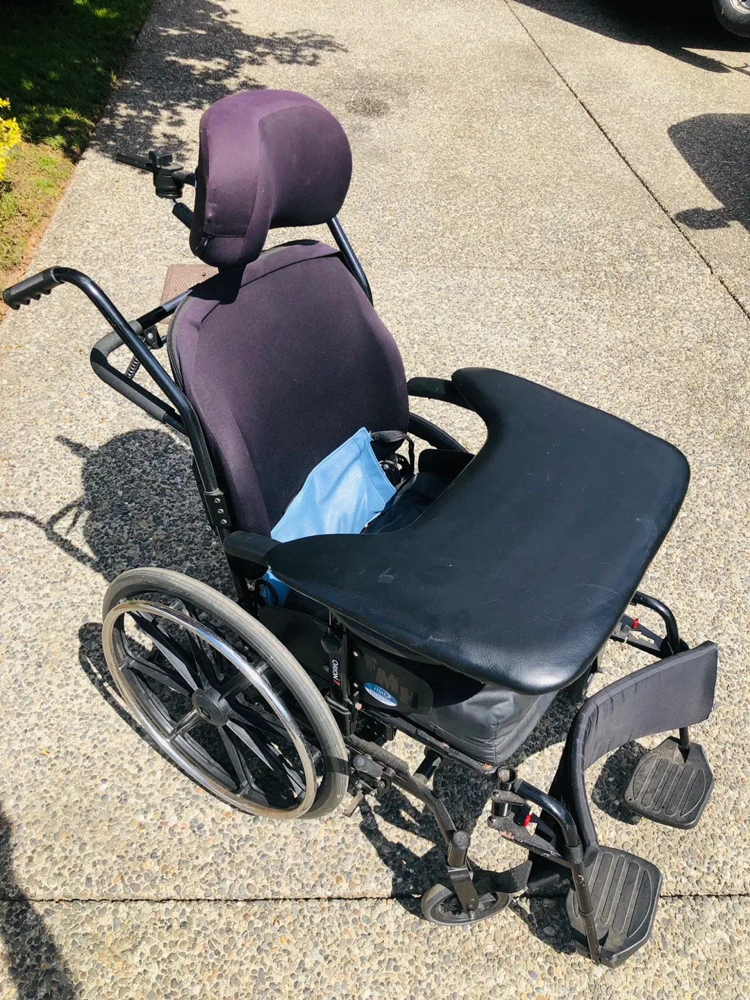 Future Mobility Orion II Wheelchair thumbnail
