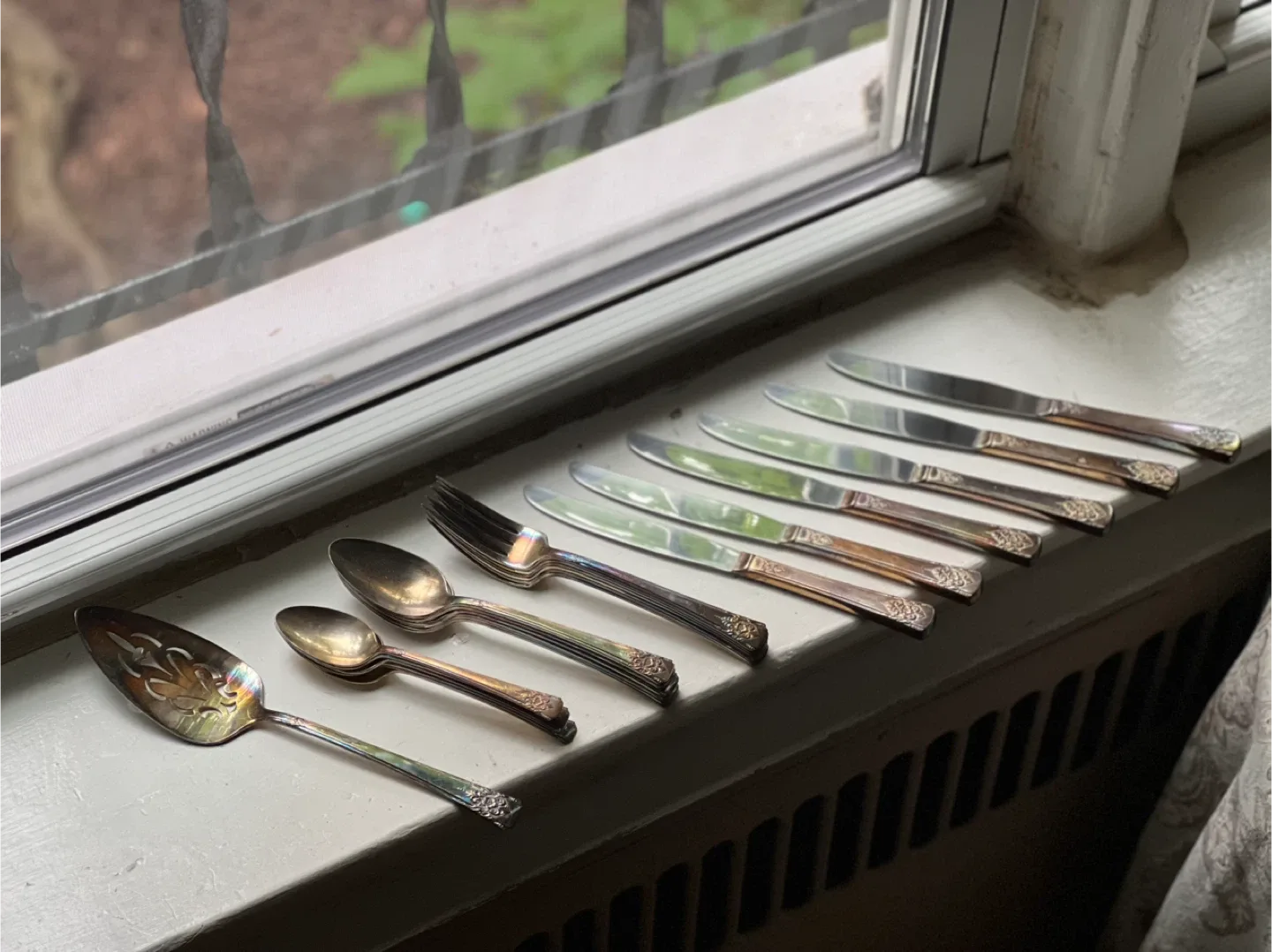 Vintage Silverware Set image indicator(10)