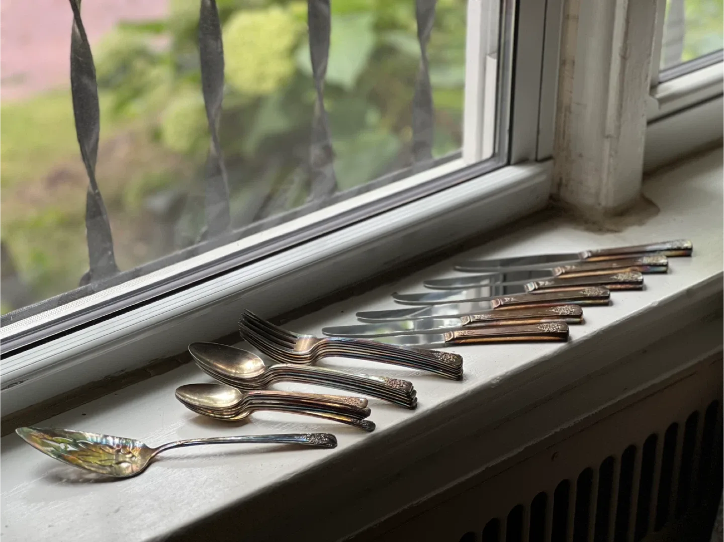 Vintage Silverware Set image indicator(9)