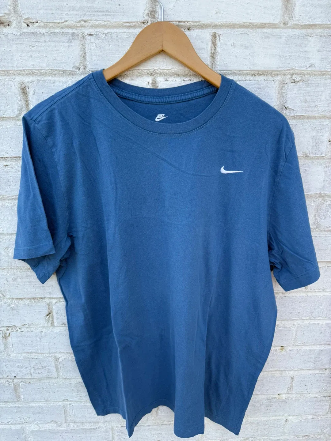 Nike The Nike Tee XL image indicator(3)