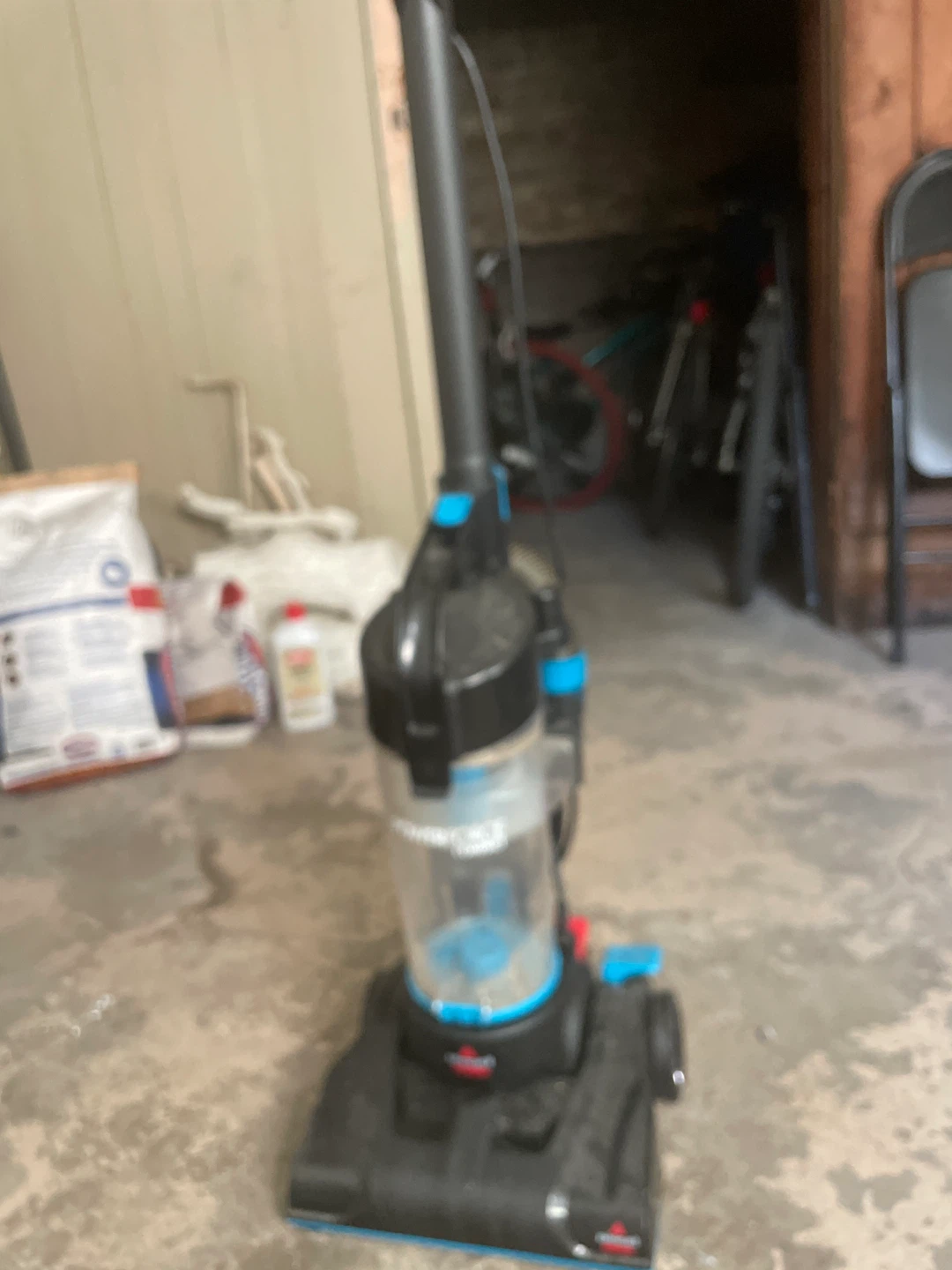 Bissell Vacuum Cleaner - photo 2