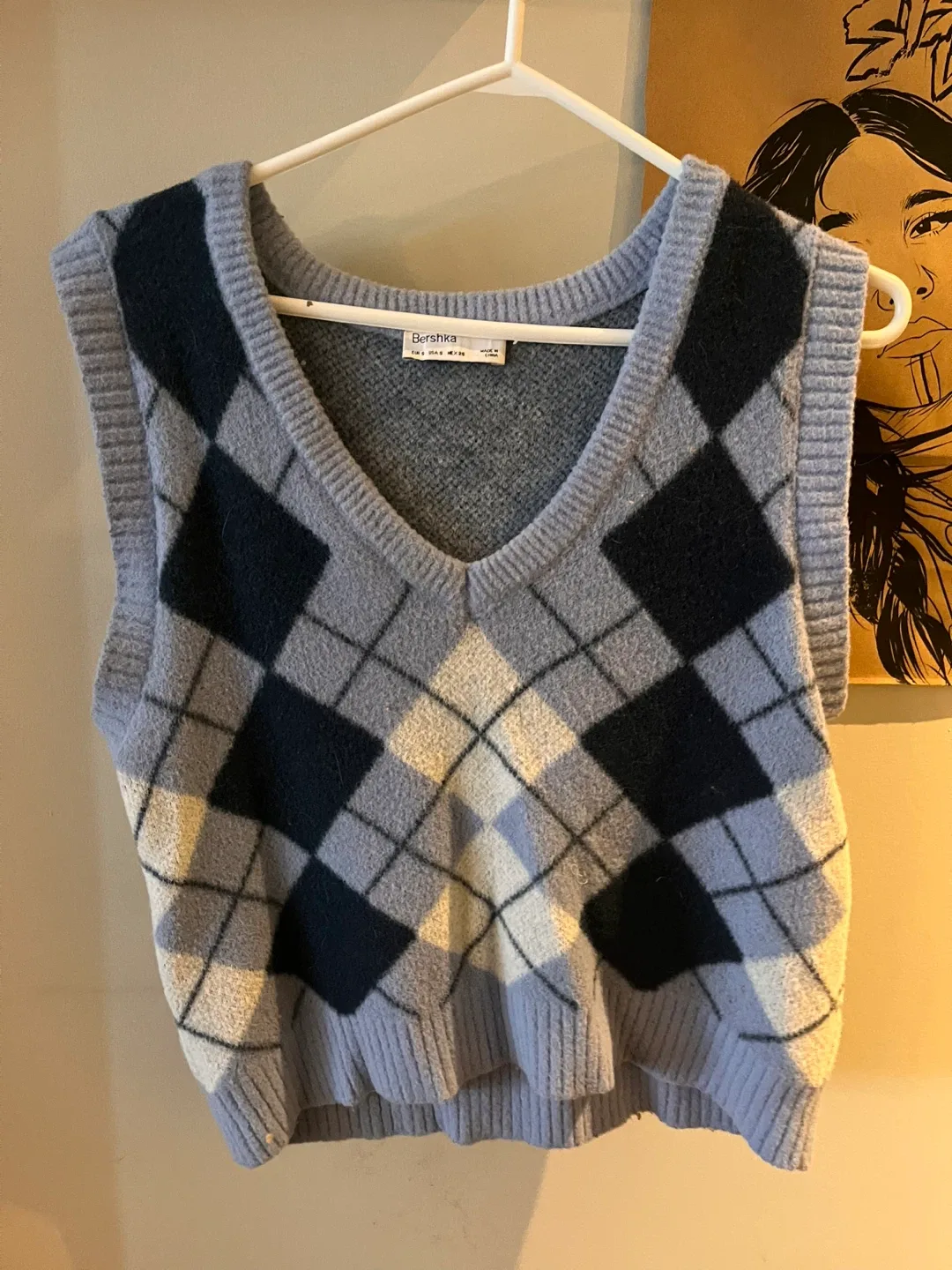 Small Blue Sweater Vest Bershka thumbnail