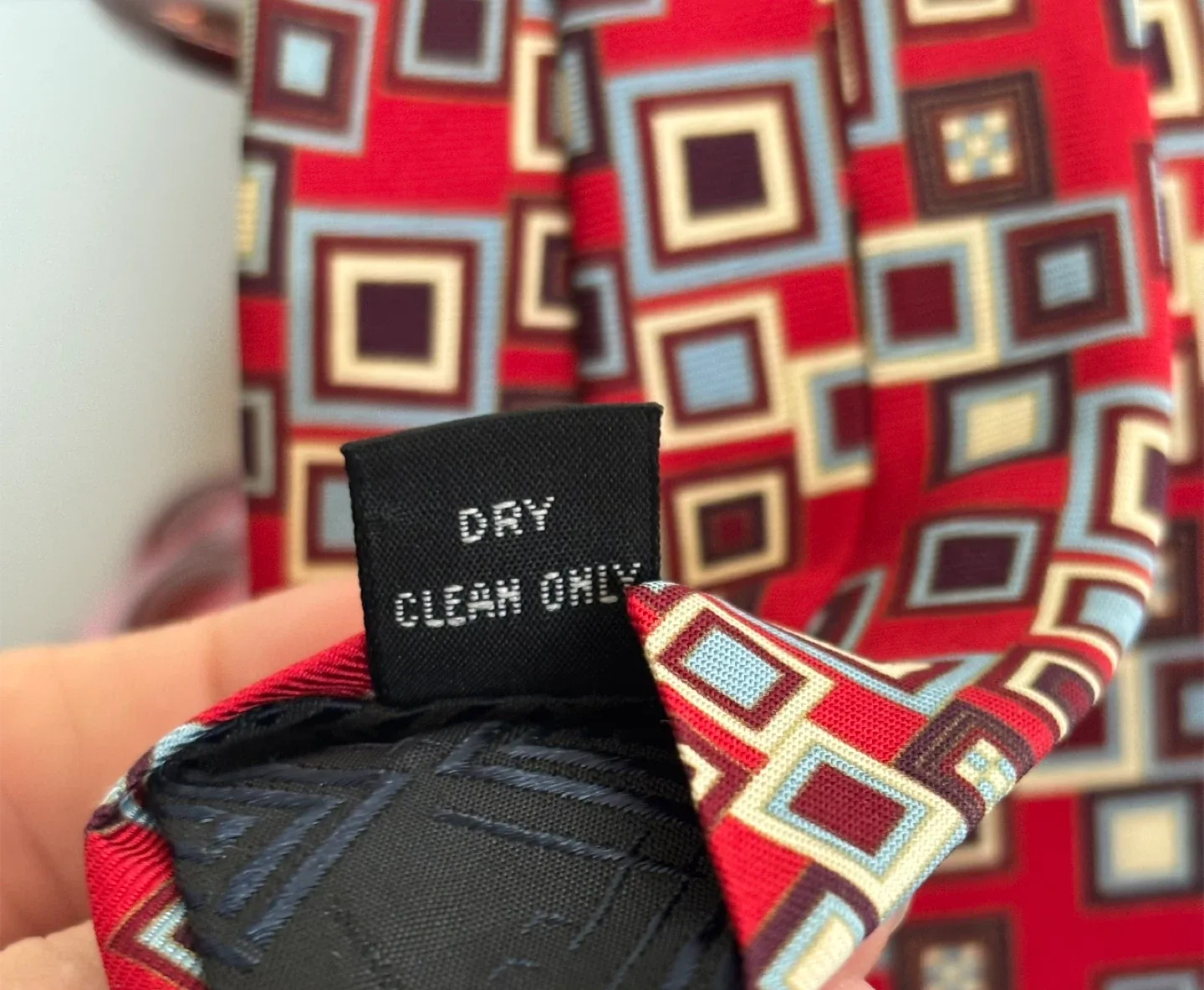 Vintage Frank Lloyd Wright Foundation Geometric tie image indicator(3)