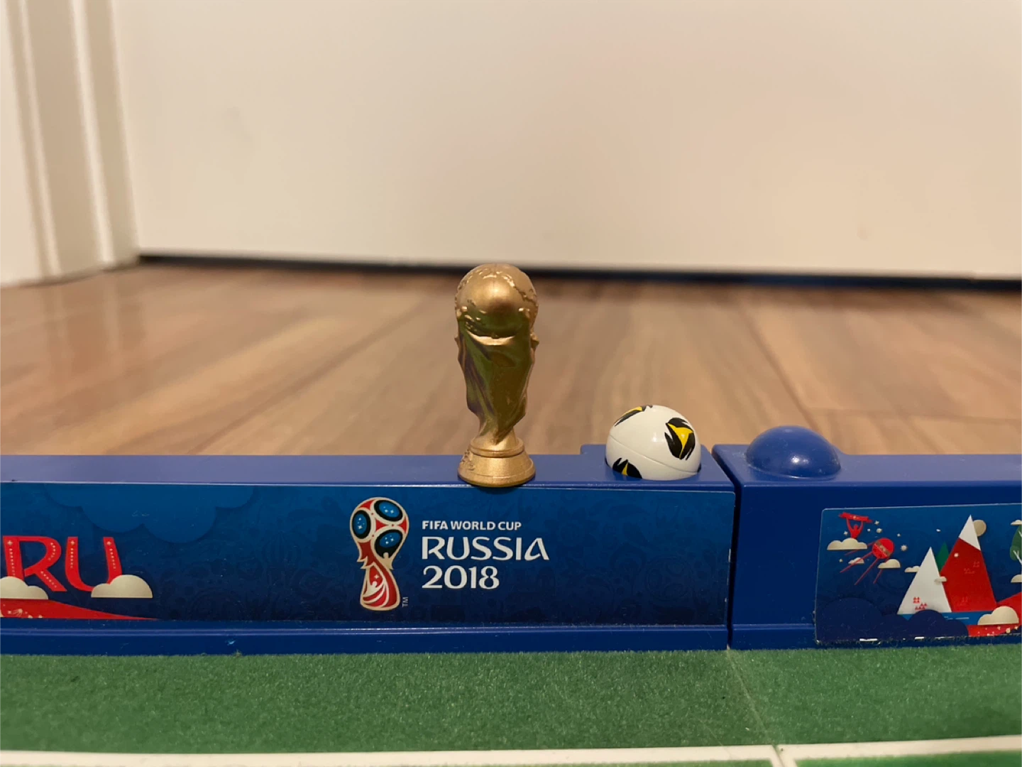 Playmobil FIFA World Cup Soccer Set - photo 3