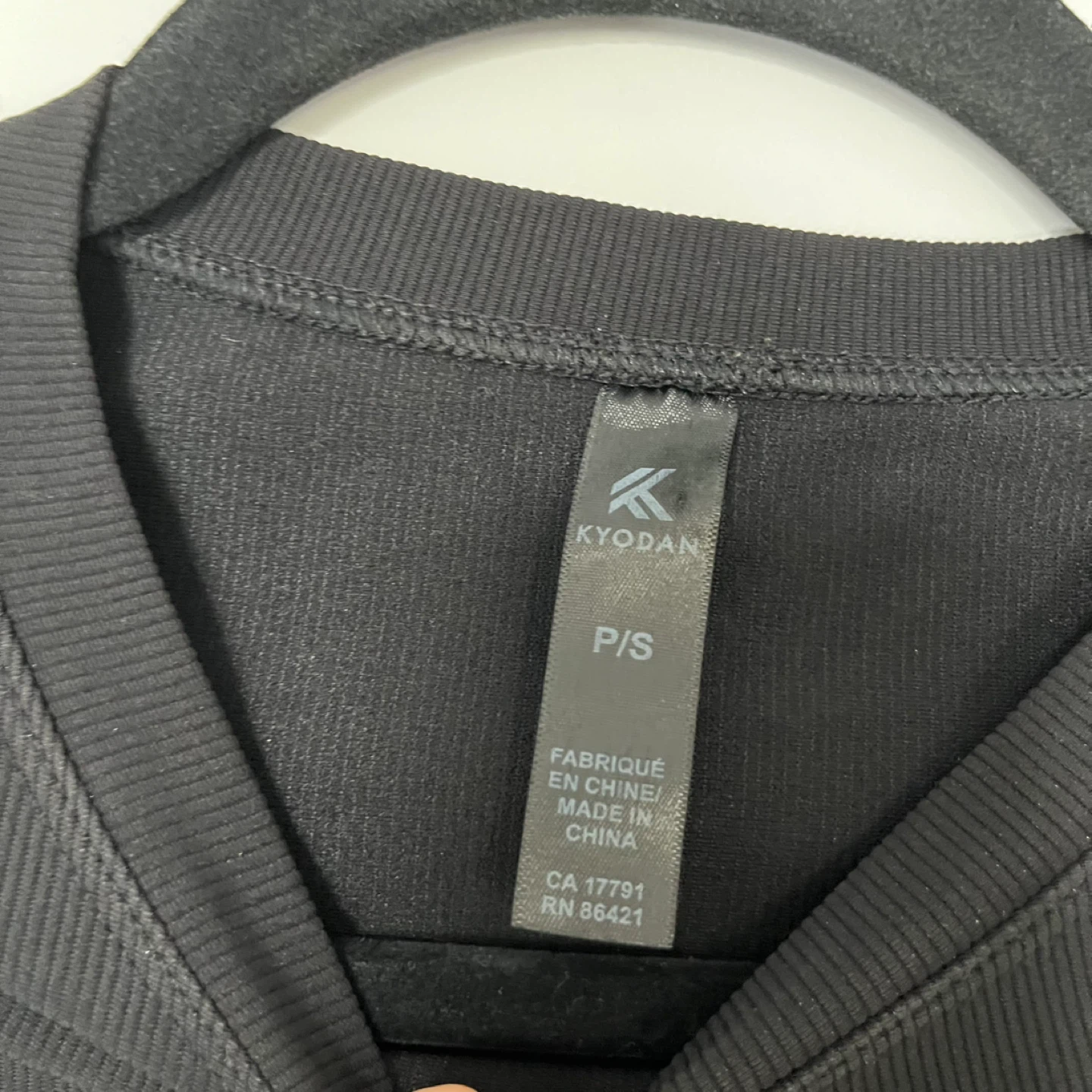 Black Ribbed Activewear Top - photo 2
