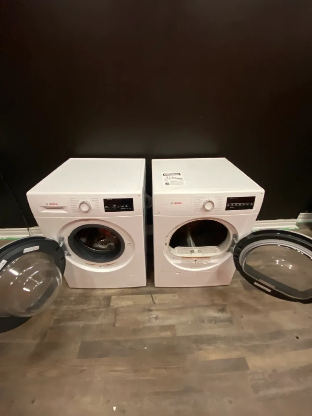 Bosch Washer and Dryer Set - White image indicator(6)
