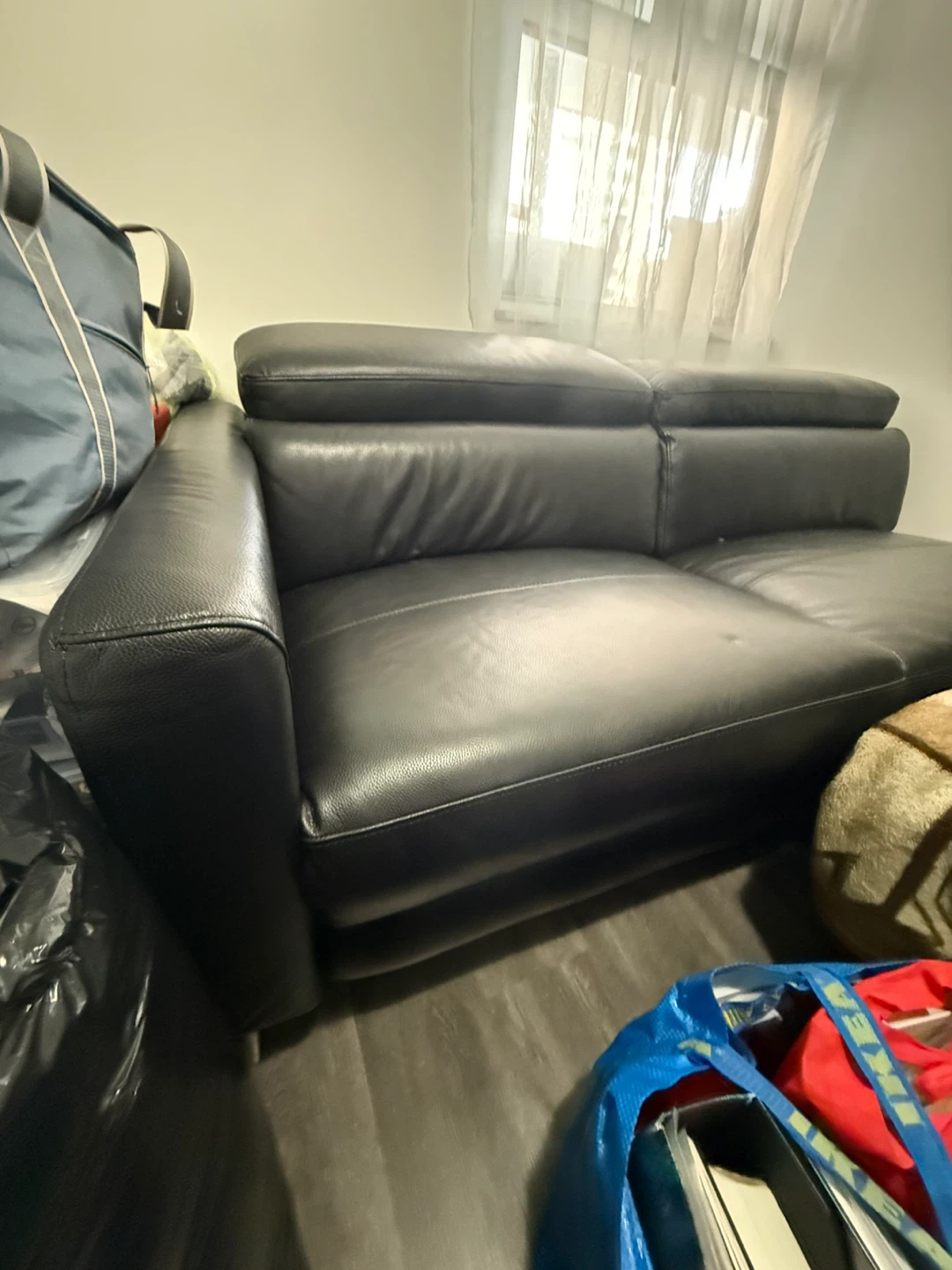 Black Leather Sofa with right recliner - photo 5