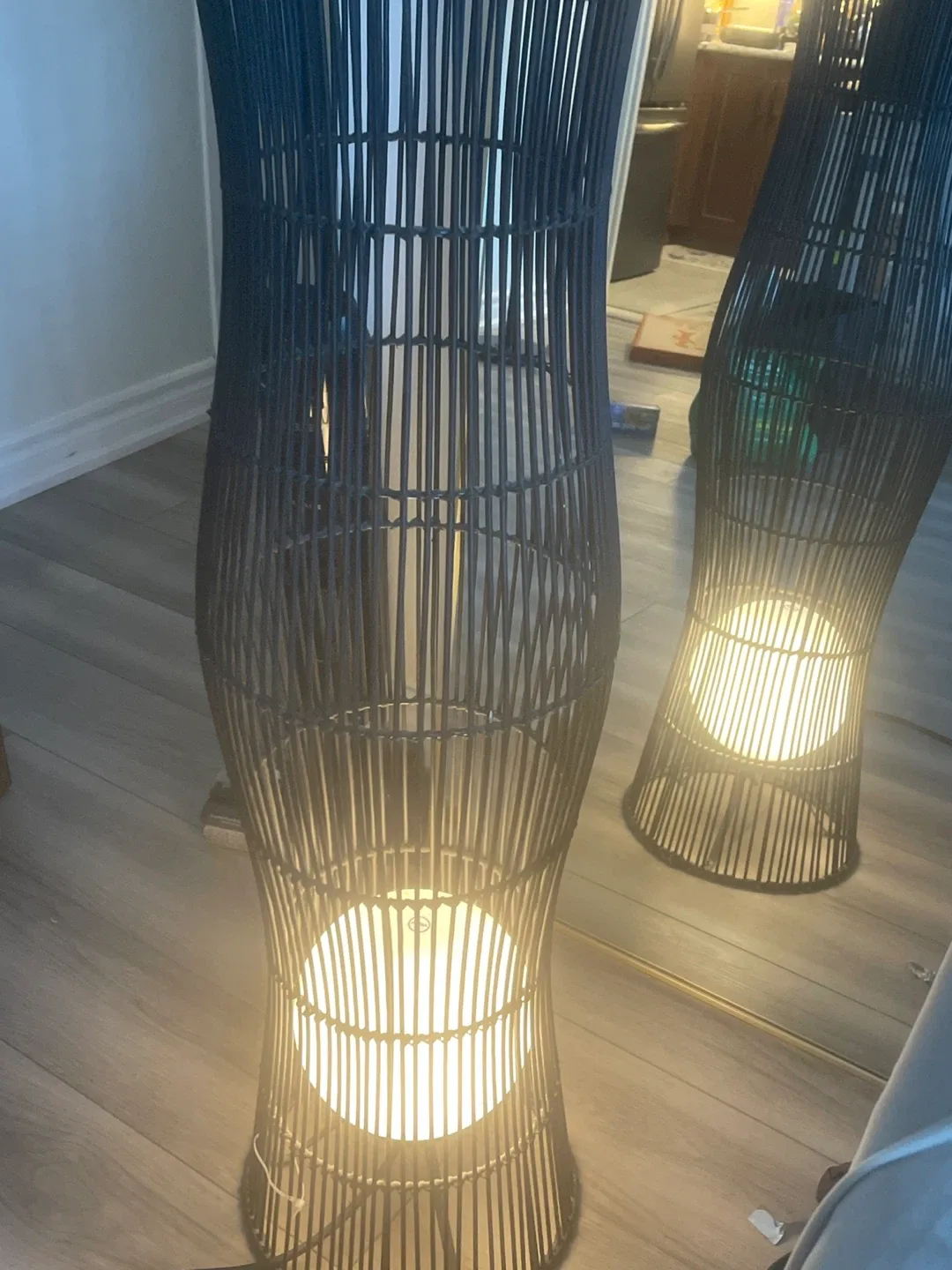 Kenmore Rattan Floor Lamp, Black image indicator(2)