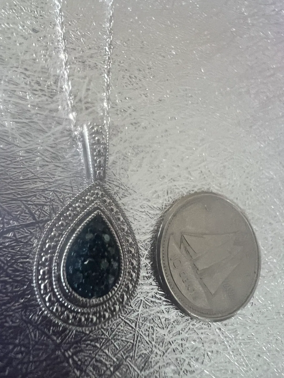 10K blue diamonds Teardrop Pendant Necklace thumbnail