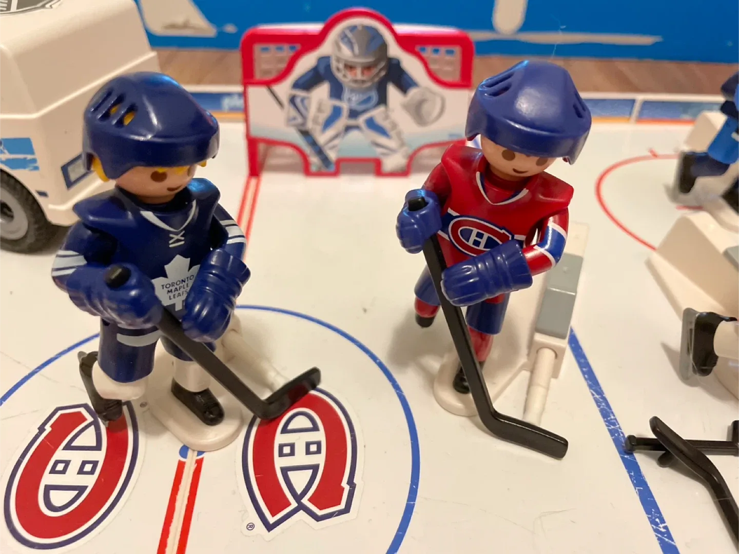 Playmobil NHL Hockey Arena plus extras image indicator(5)