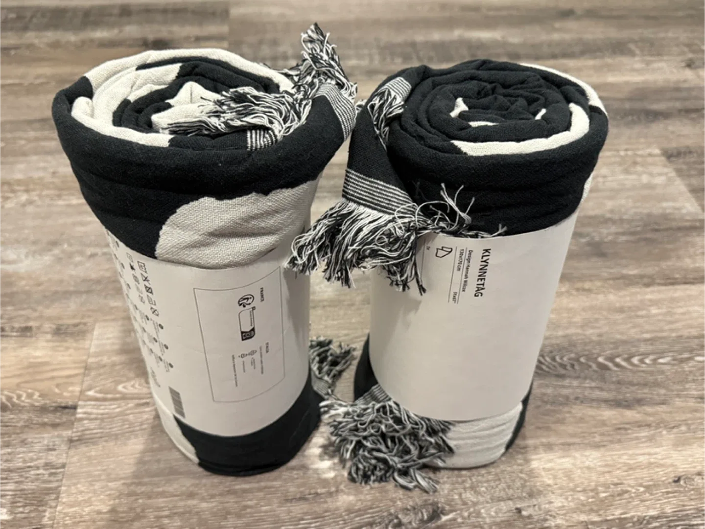 2 New IKEA KLYNNETÅG Throws- Black/Off-White, 130x170 cm thumbnail