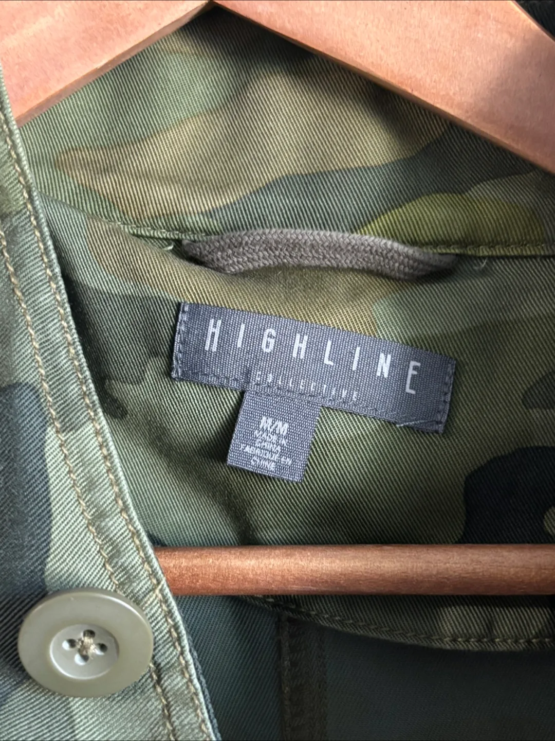 Highline Collective Camo Jacket - Size M image indicator(5)