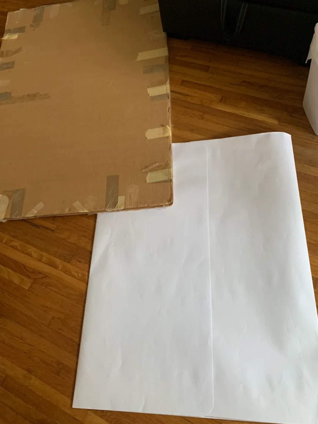 Guardians of the Den, Danielle Smith hand signed Ltd edition image indicator(2)