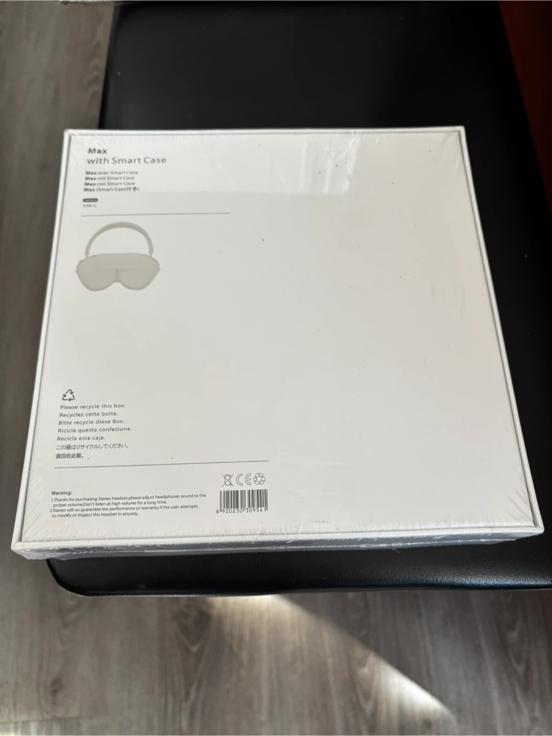 New Apple Airpods Max - blue - photo 2