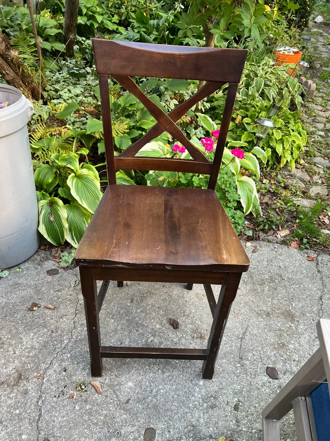 Sturdy bar stools - set of 4 thumbnail