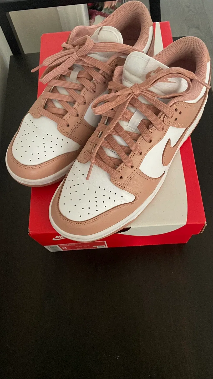 Nike Dunk Low Women's Size 9 EUR - White/Rose Whisper - New! image indicator(6)