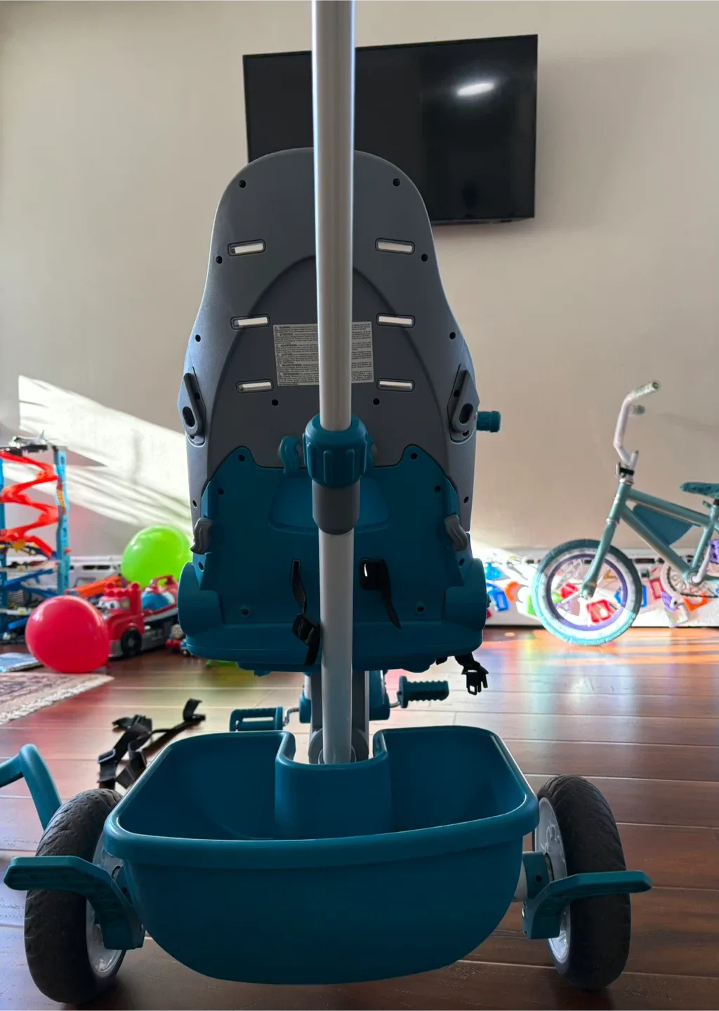 Little Tikes 4-in-1 Trike - Blue image indicator(2)