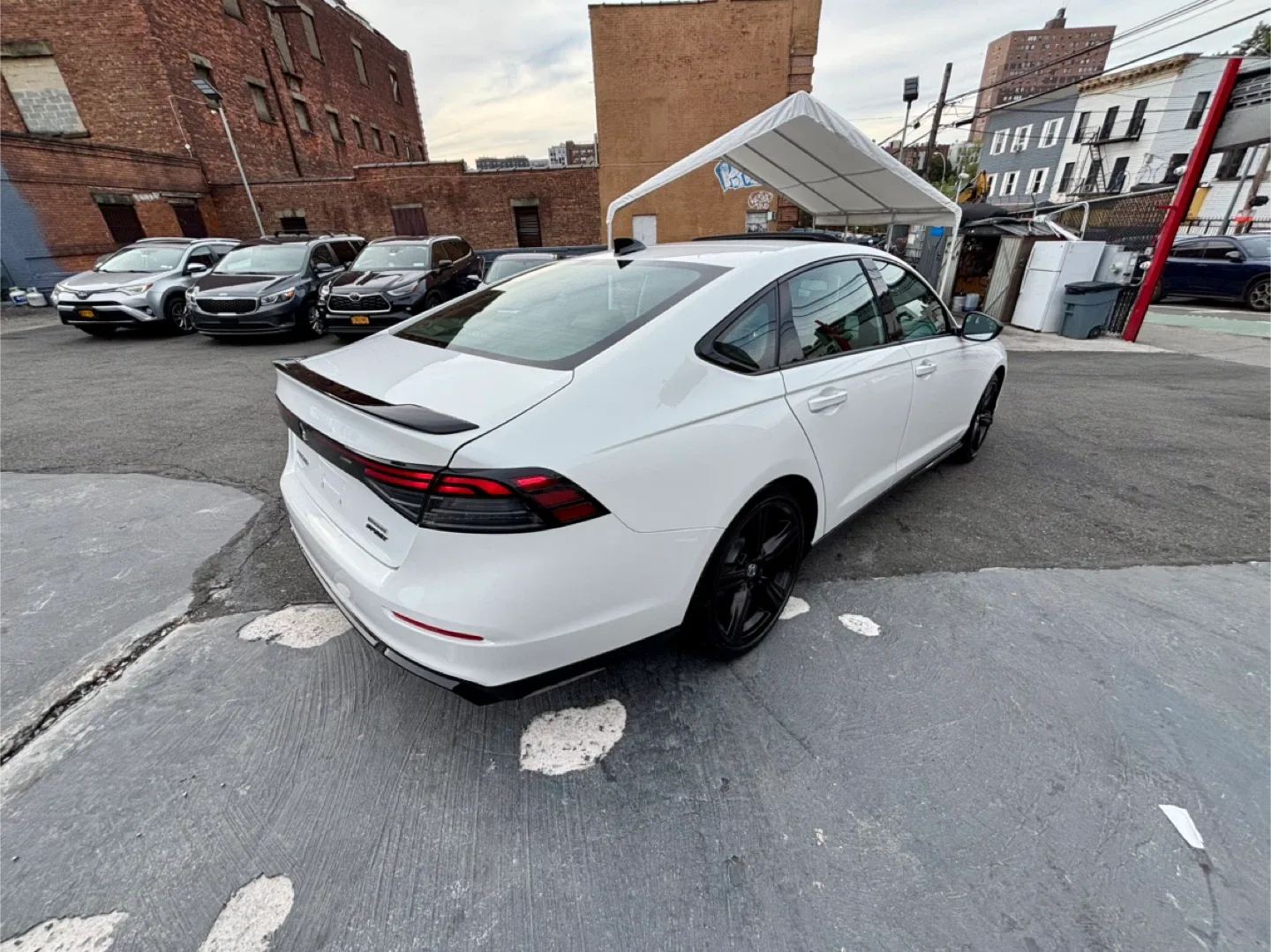 2025 Honda Accord Sport - White 1,600 miles image indicator(4)