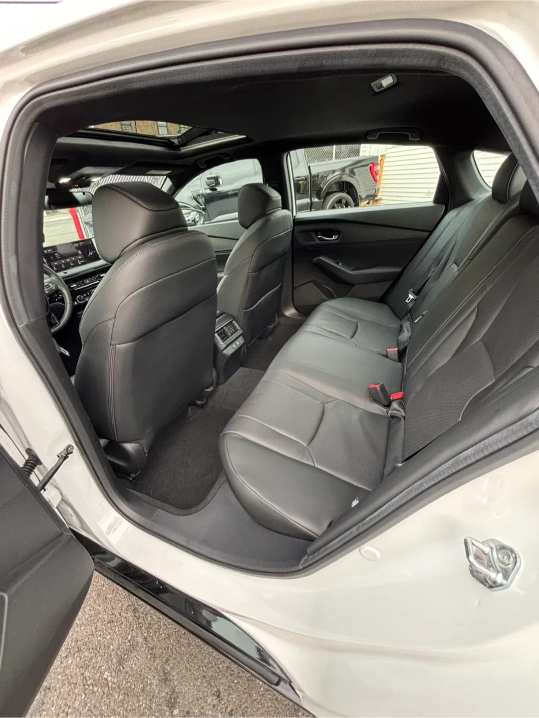 2025 Honda Accord Sport - White 1,600 miles image indicator(8)