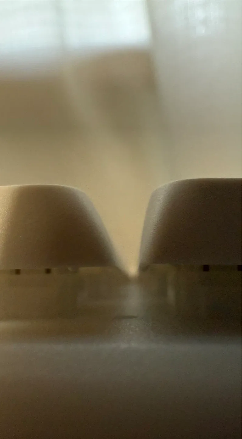 RGB Gaming Mouse and White Gaming Keyboard image indicator(8)