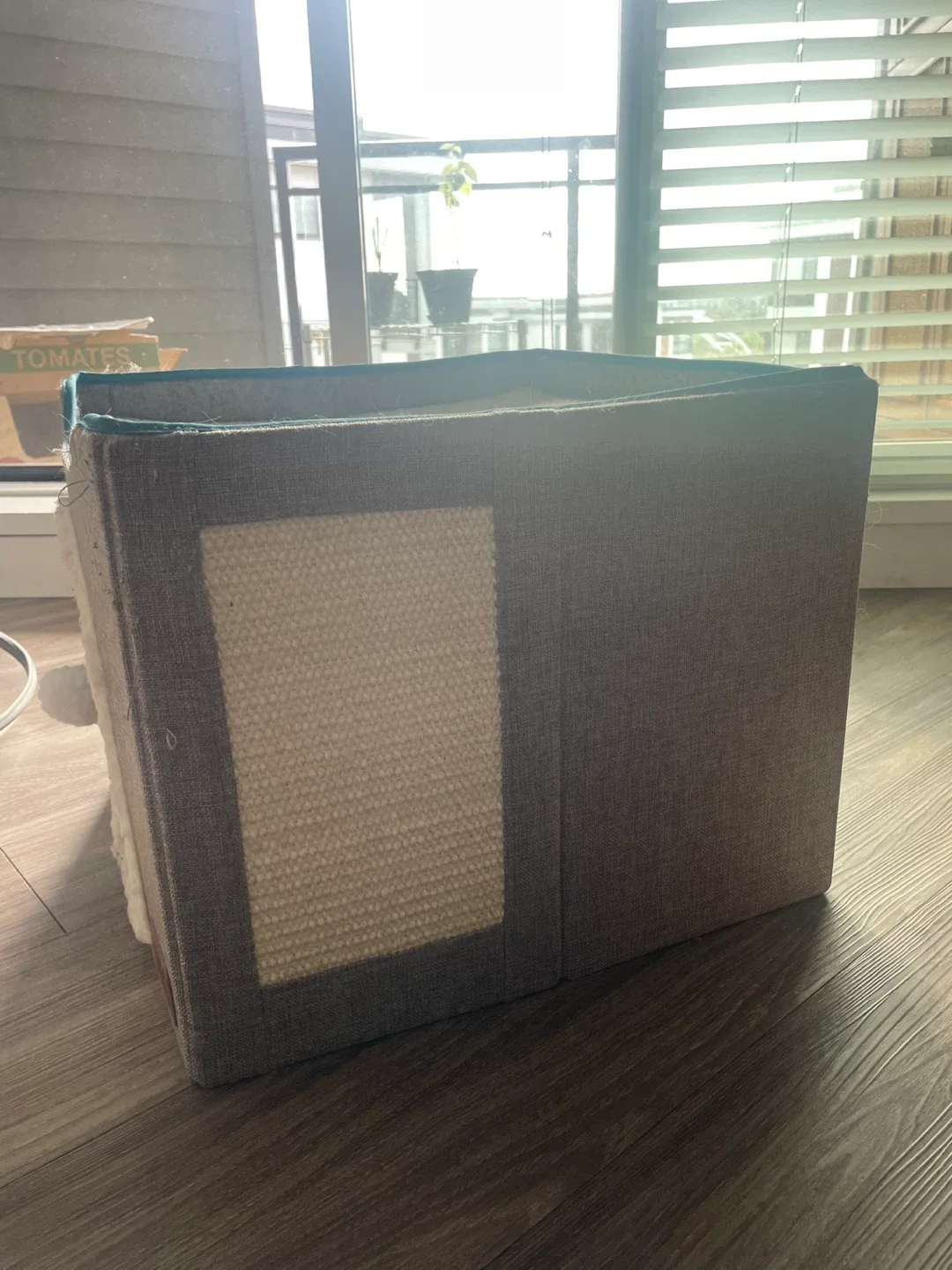 Grey Cat Bed/House image indicator(2)