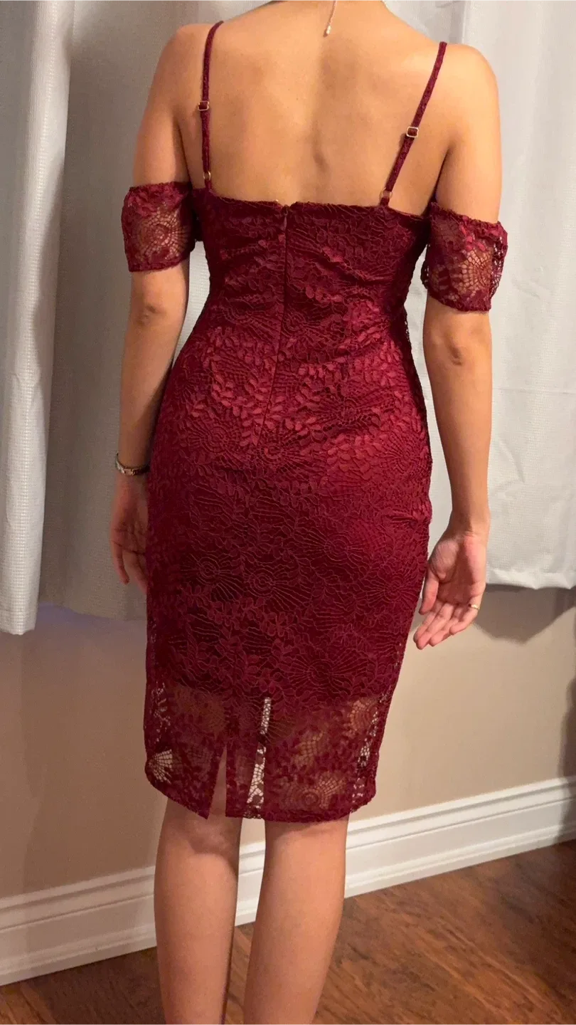 GUESS Fall Wine evening dress Size 4 image indicator(2)