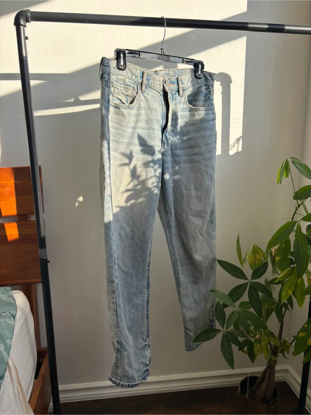 American Eagle Jeans - Size 6 thumbnail