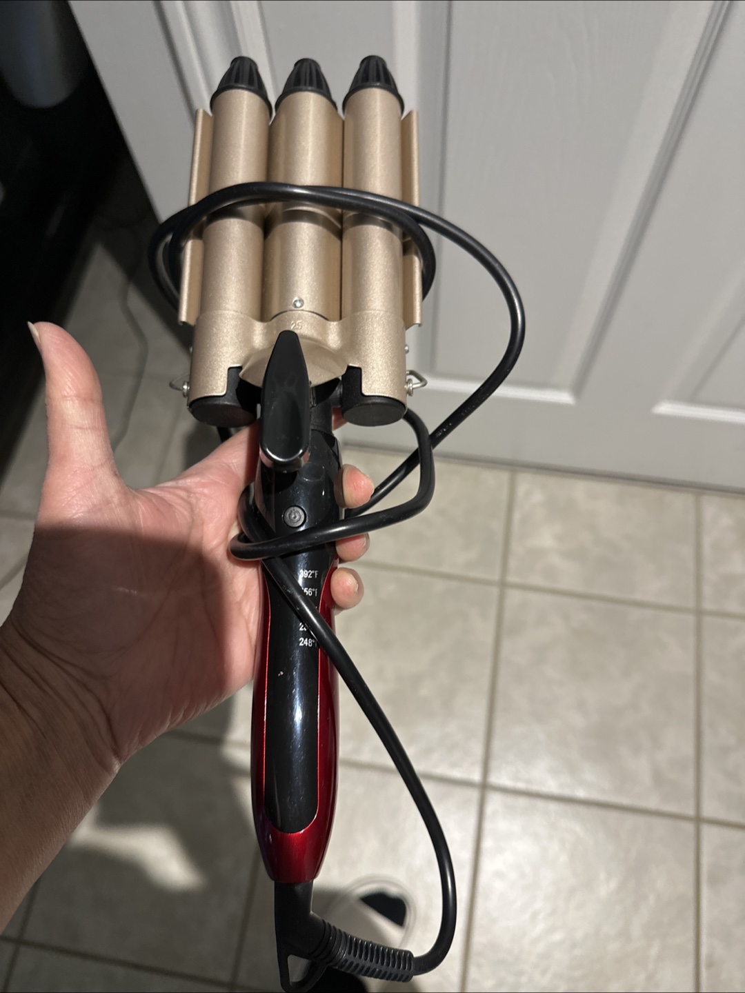 Hair Waver Curling Iron - photo 2