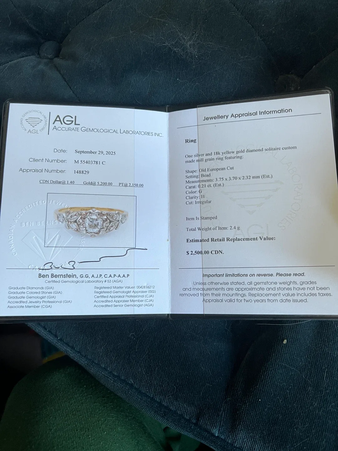 Vintage Engagement Ring image indicator(4)