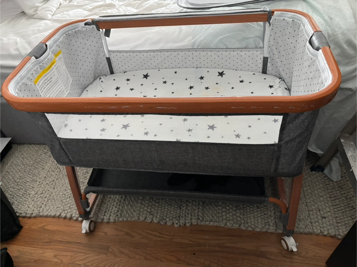 Komcot Baby Bassinet - Bedside Sleeper