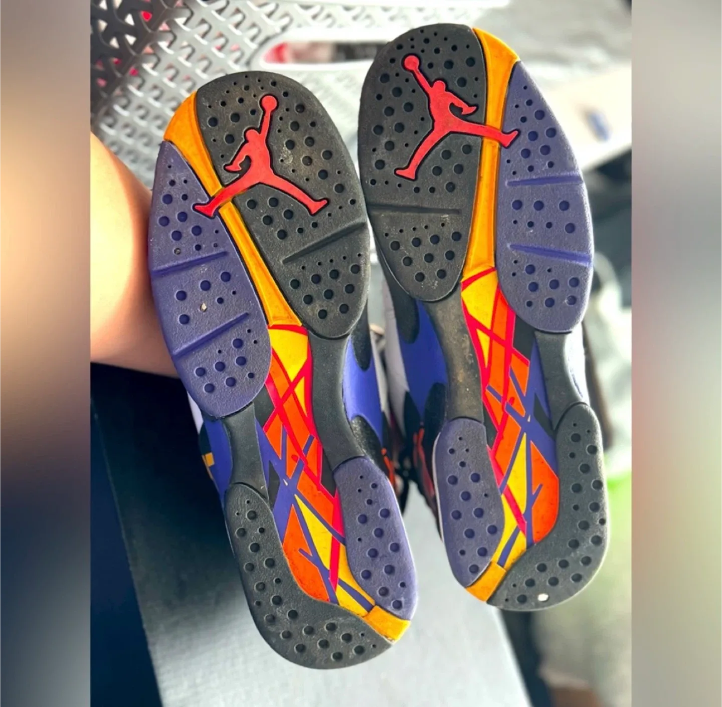 Air Jordan 8 Retro Three Peat image indicator(4)