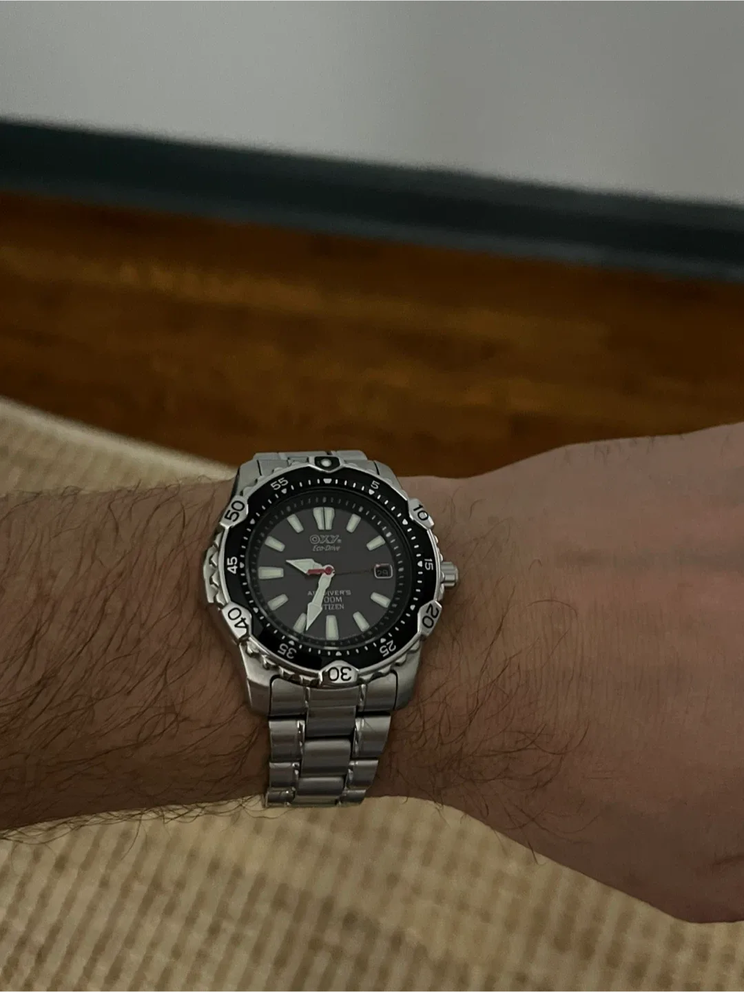 Citizen OXY Air Diver 200m Solar Watch image indicator(9)