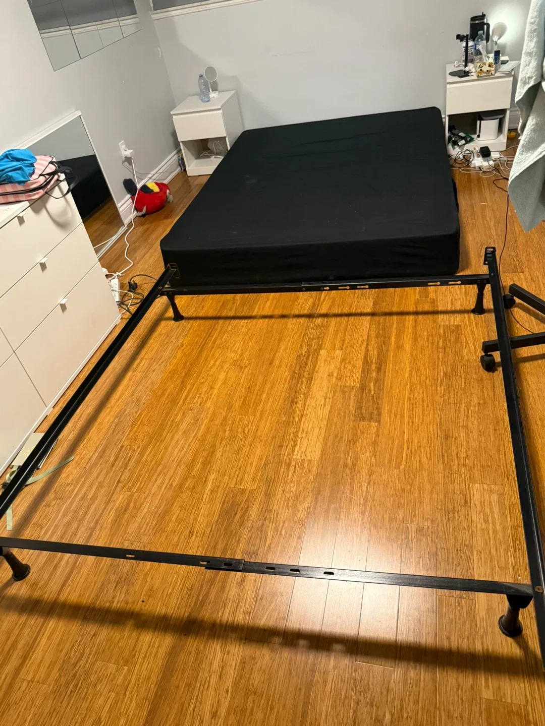 Bed frame and box spring image indicator(3)