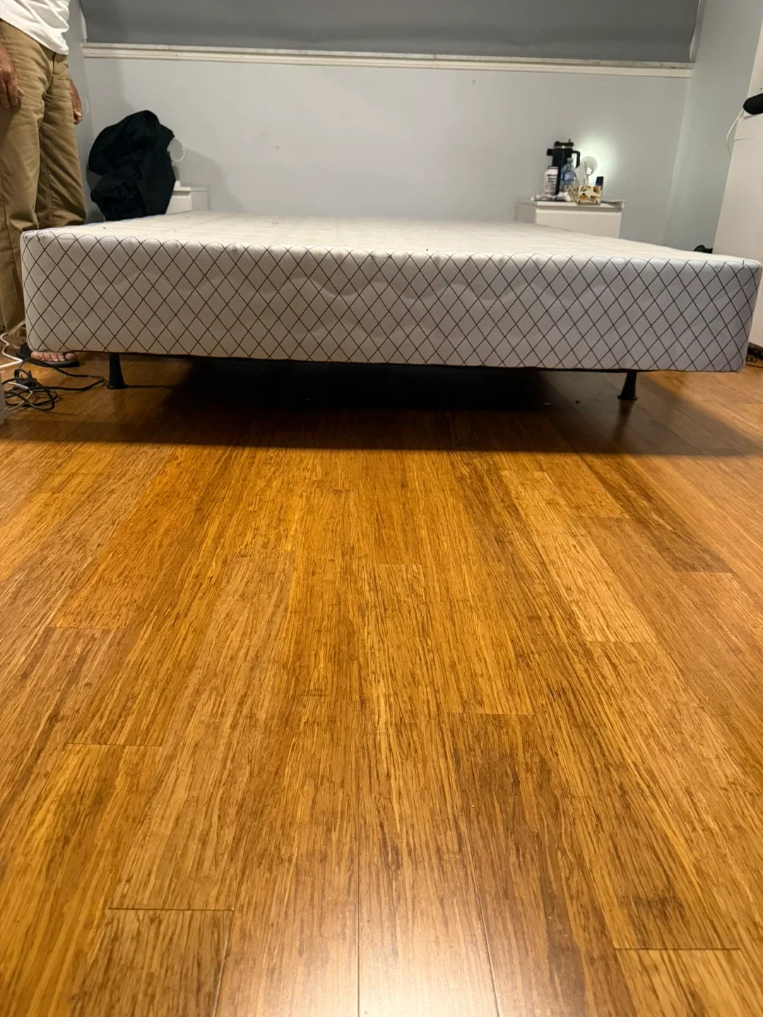 Bed frame and box spring image indicator(2)