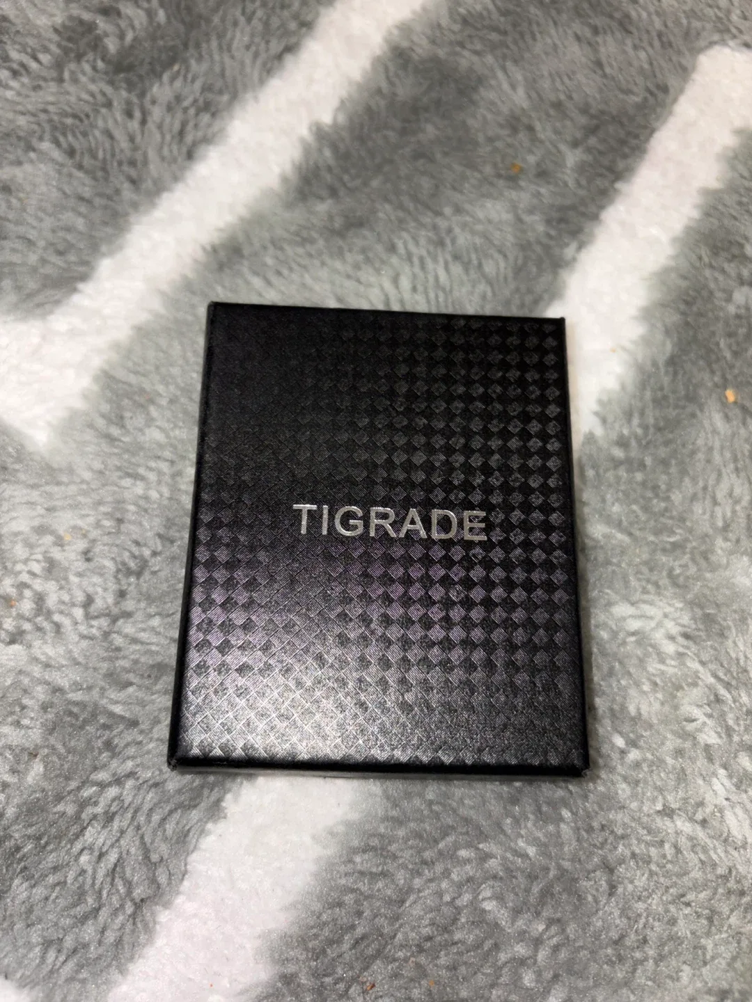 Tigrade Titanium Ring with Box- sz 8 image indicator(3)