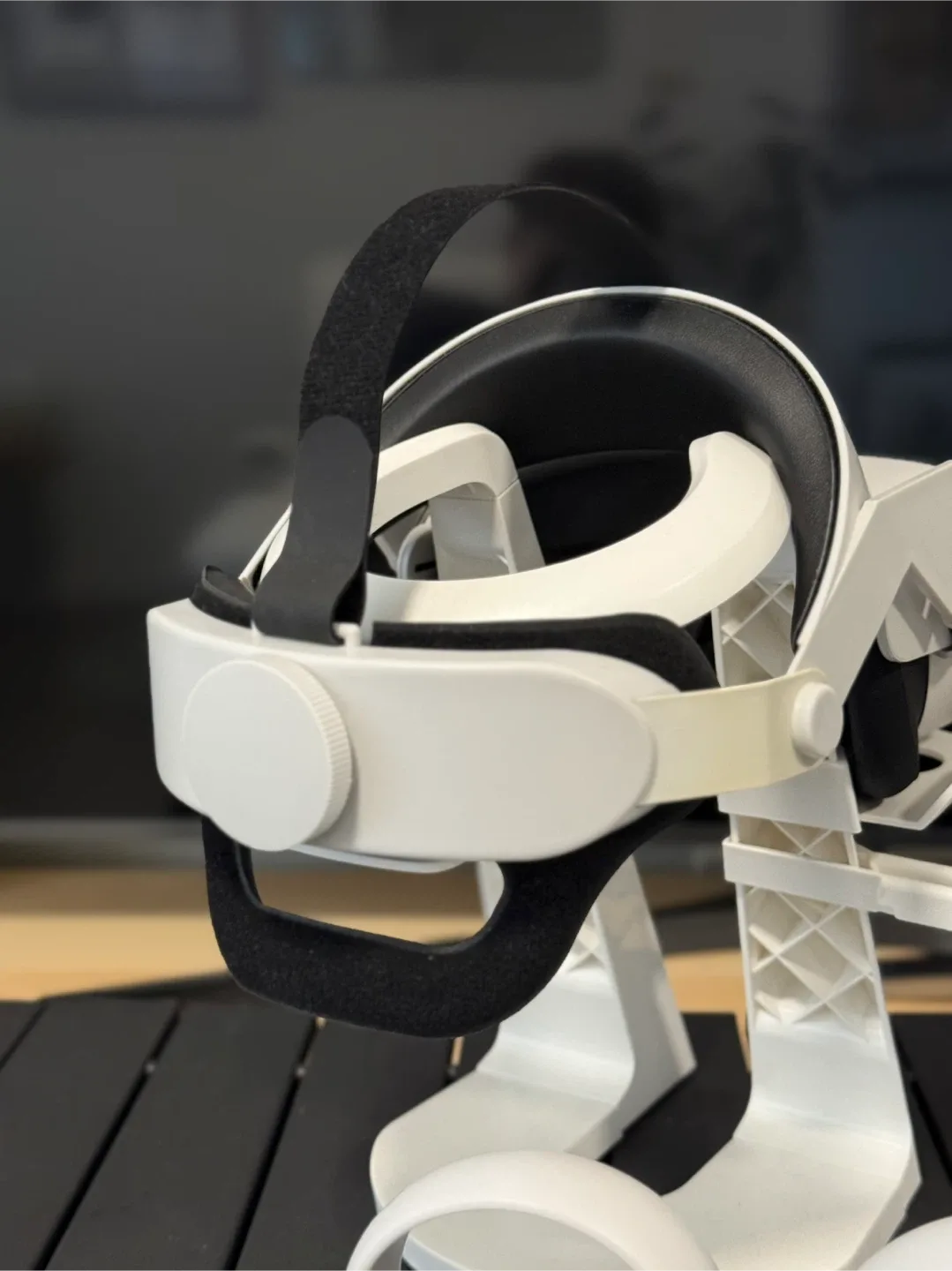 Meta Quest 2 VR Headset 256G image indicator(4)