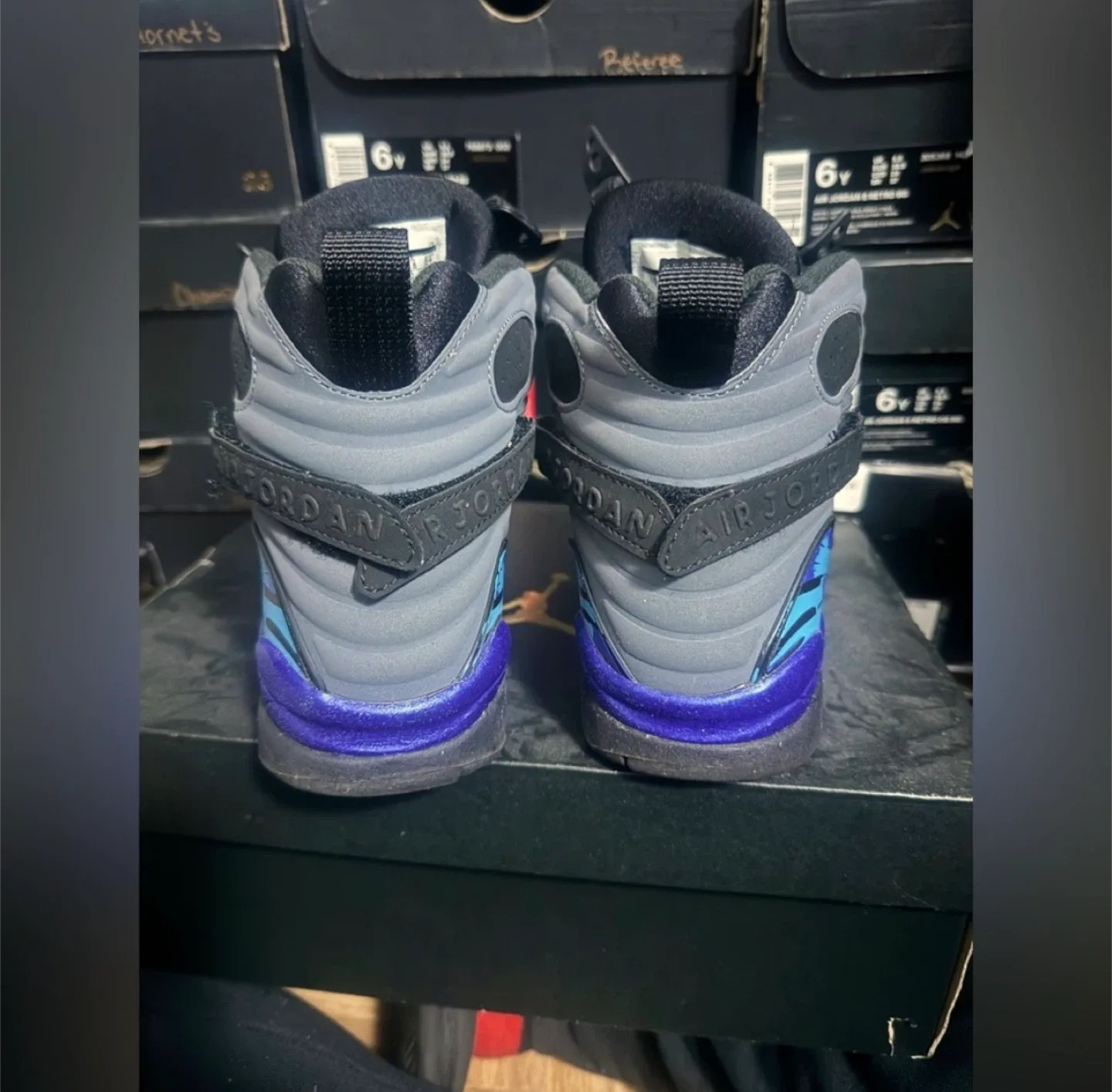 Air Jordan 8 Retro Aqua’s GS Youth Size 6Y image indicator(5)