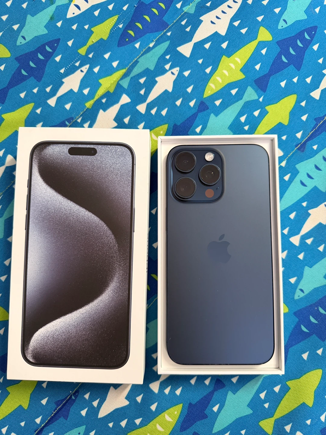iPhone 15 Pro Max 256gb (Blue Titanium) - photo 2