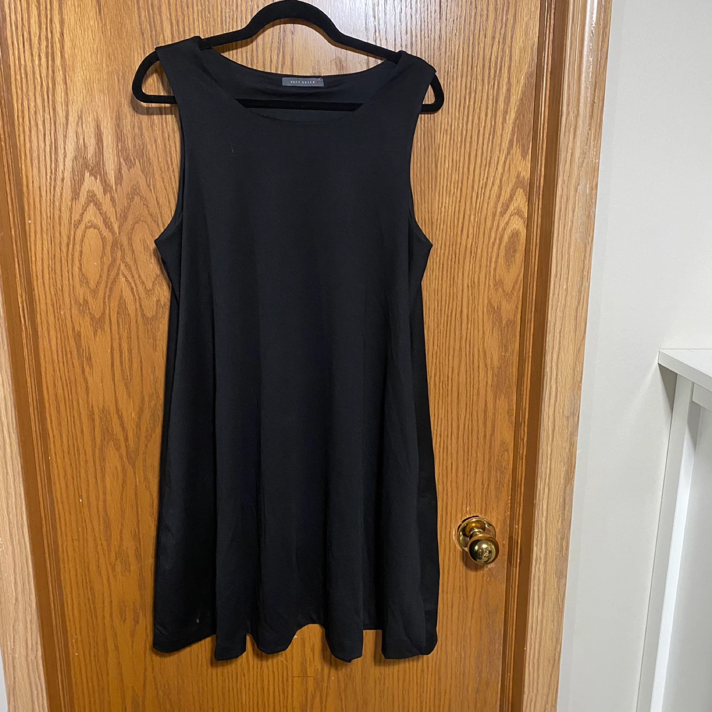 Solid sleeveless A-Line Dress