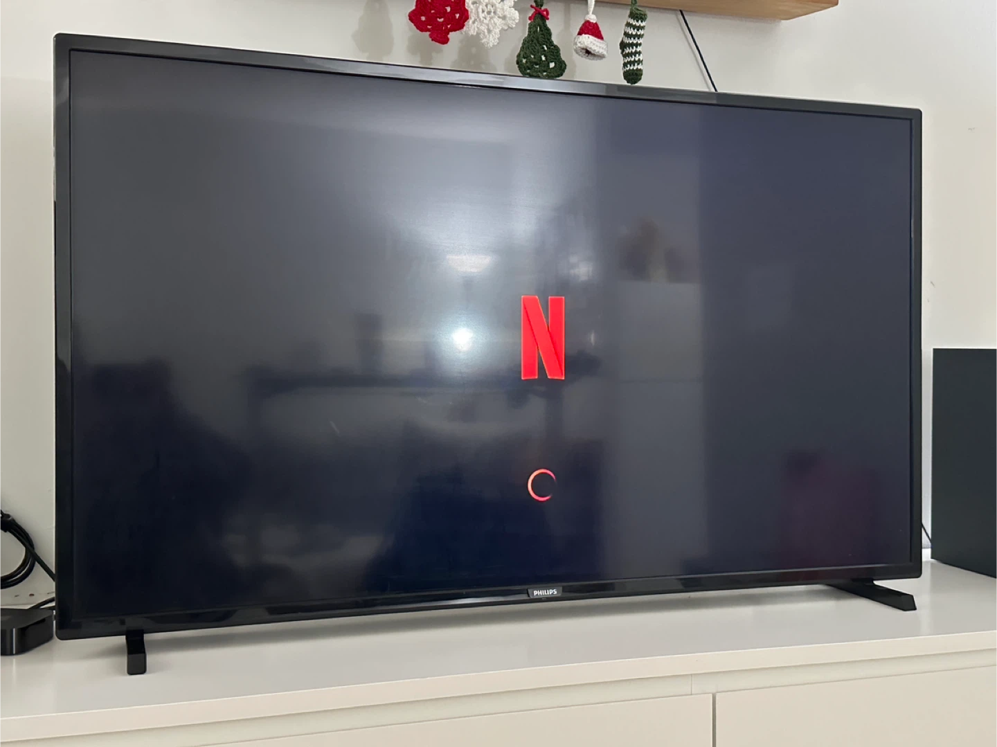 Philips 50” Smart TV (Android TV, 2020 Model) - photo 2