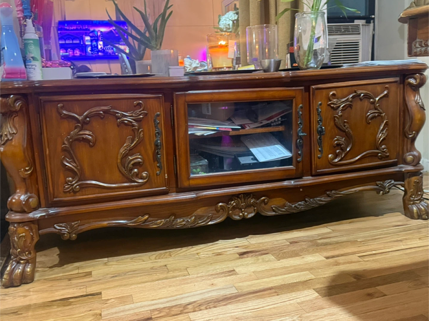 Freeee Beautiful Wood Antique Vintage Stand