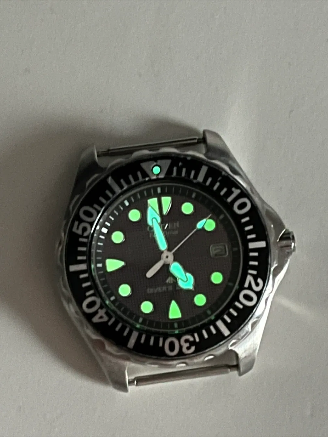 Citizen Diver 200m H10716 Solar Watch image indicator(8)
