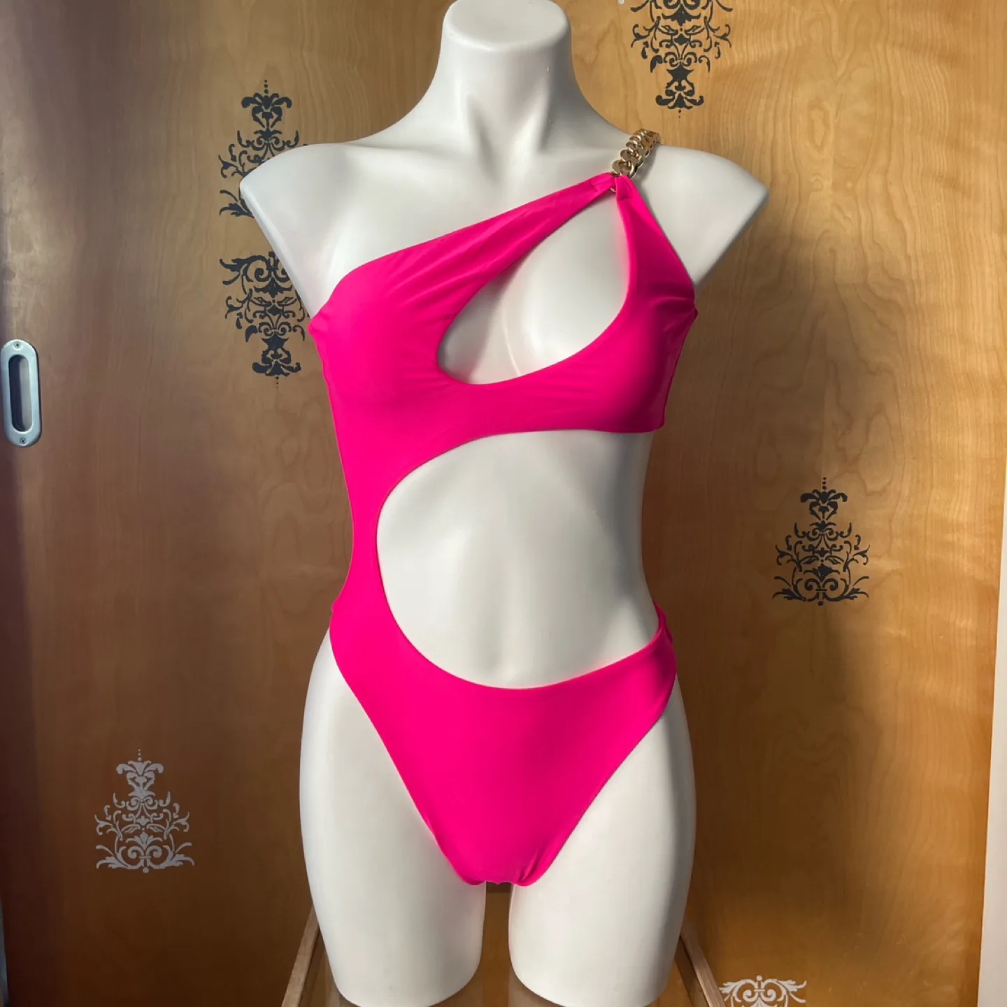 NWT Hot Pink Monokini Gold Chain Detail M thumbnail