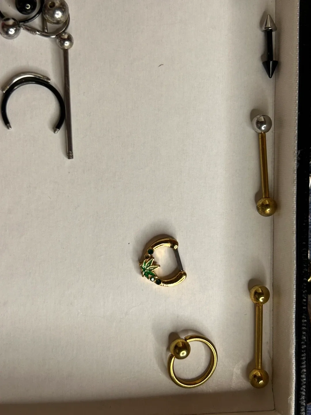Body Piercing Jewellery Lot image indicator(7)