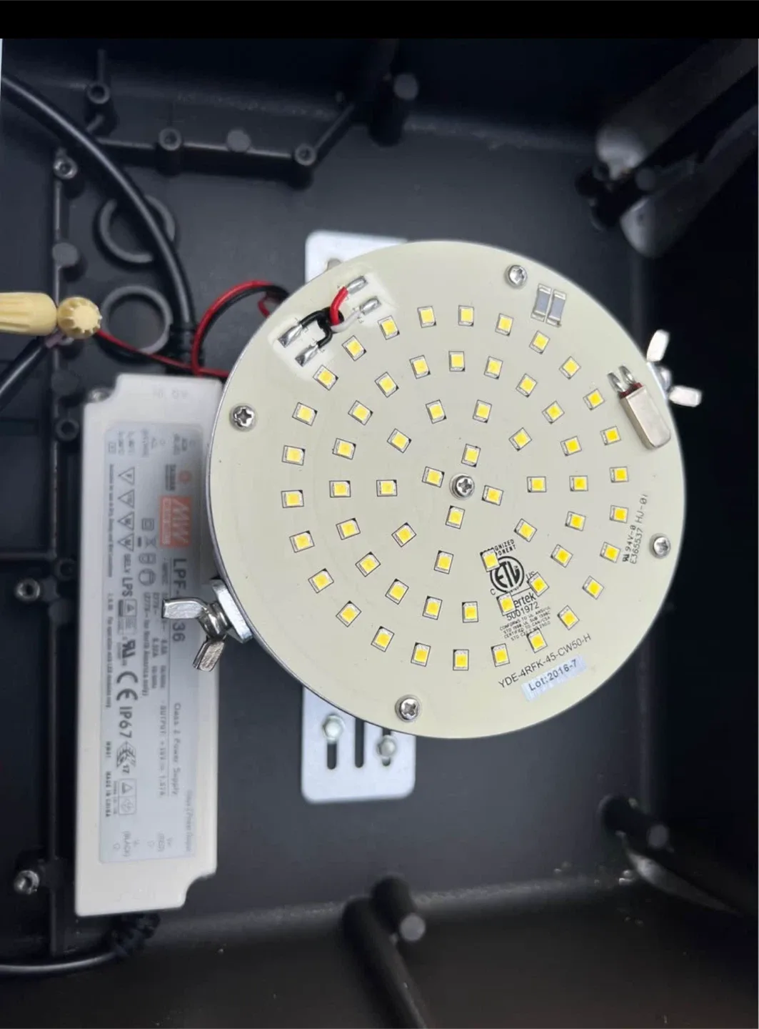 LED Street Light with Mean Well Power Supply image indicator(3)