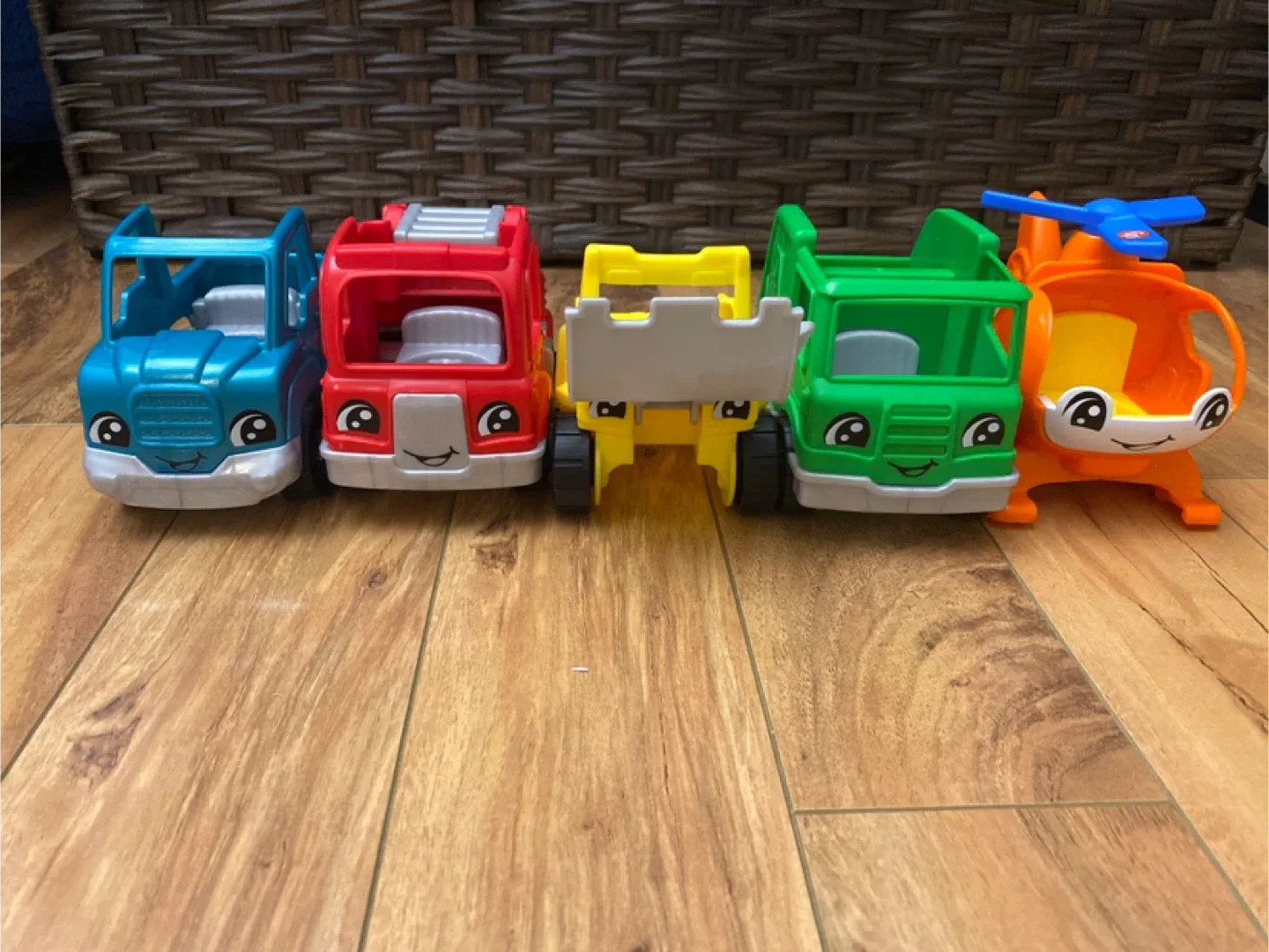 Assorted Kids’ Toys image indicator(4)